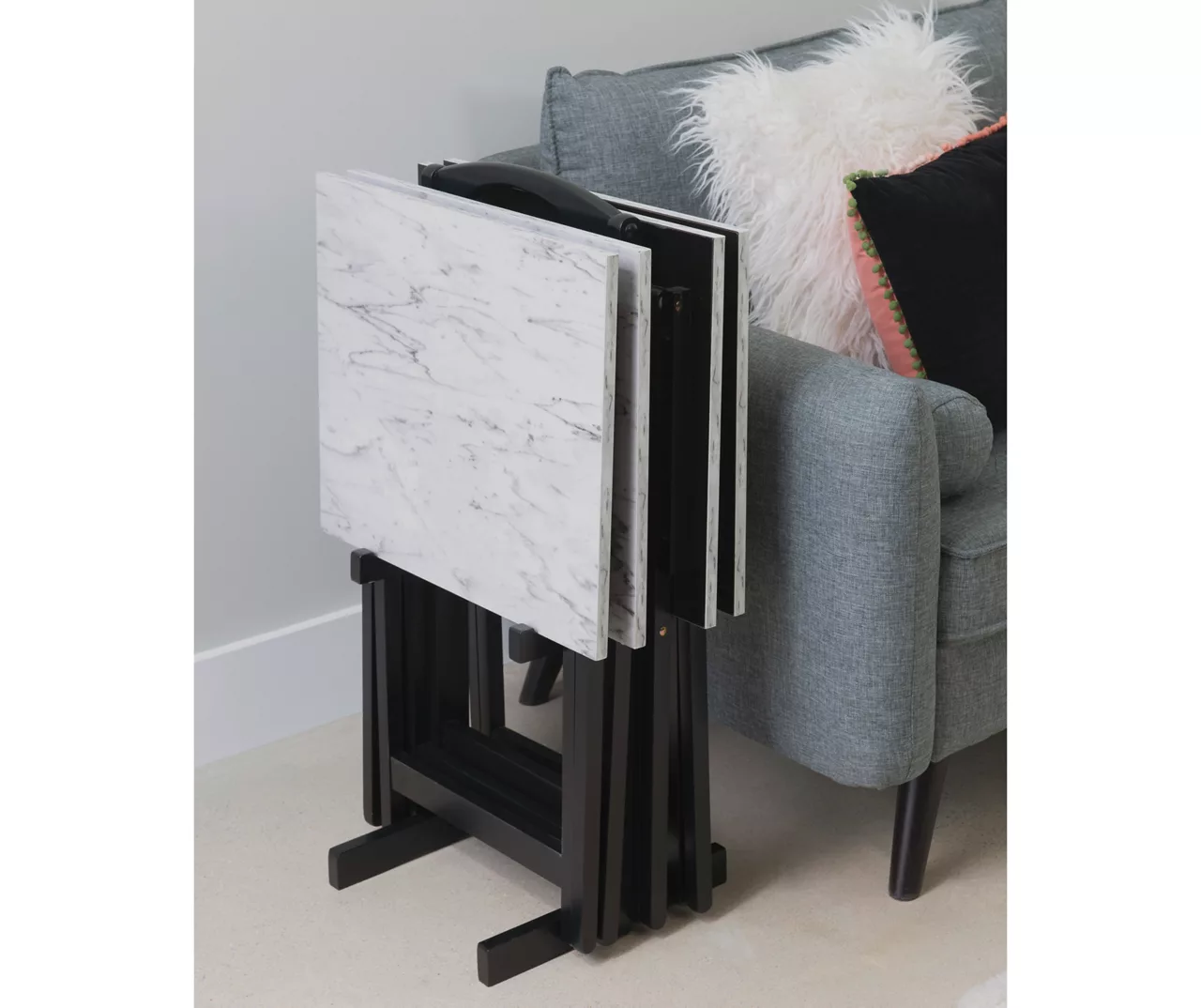 Davis White Faux Marble Tray Tables With Stand, 5-Piece Set - Image 5