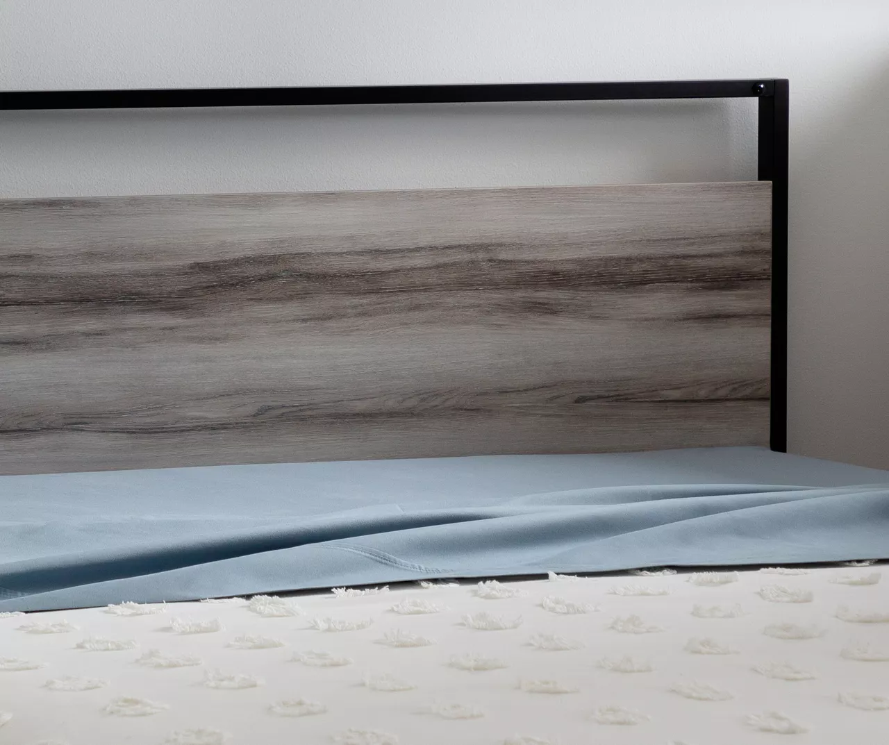 Brookside Metal & Wood Platform Bed - Image 3